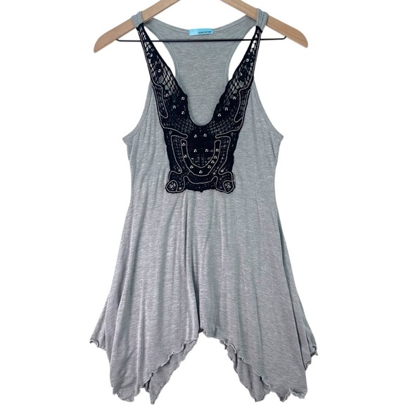 QUEEN ESTHER Grey Black Lace Embellished Asymmetrical Handkerchief Hem Tank S-M - Picture 1 of 15